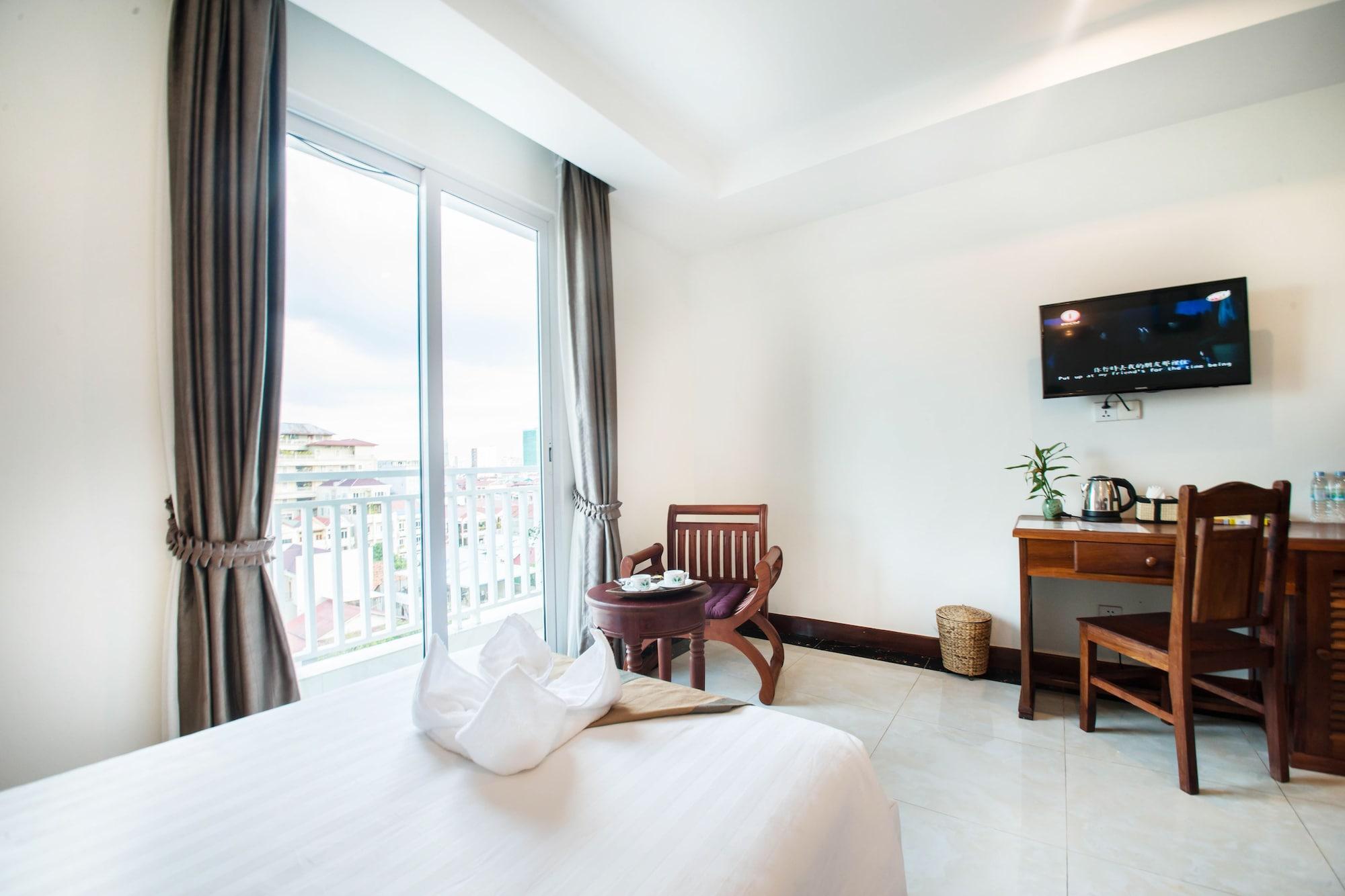 Khách sạn Relax 3*