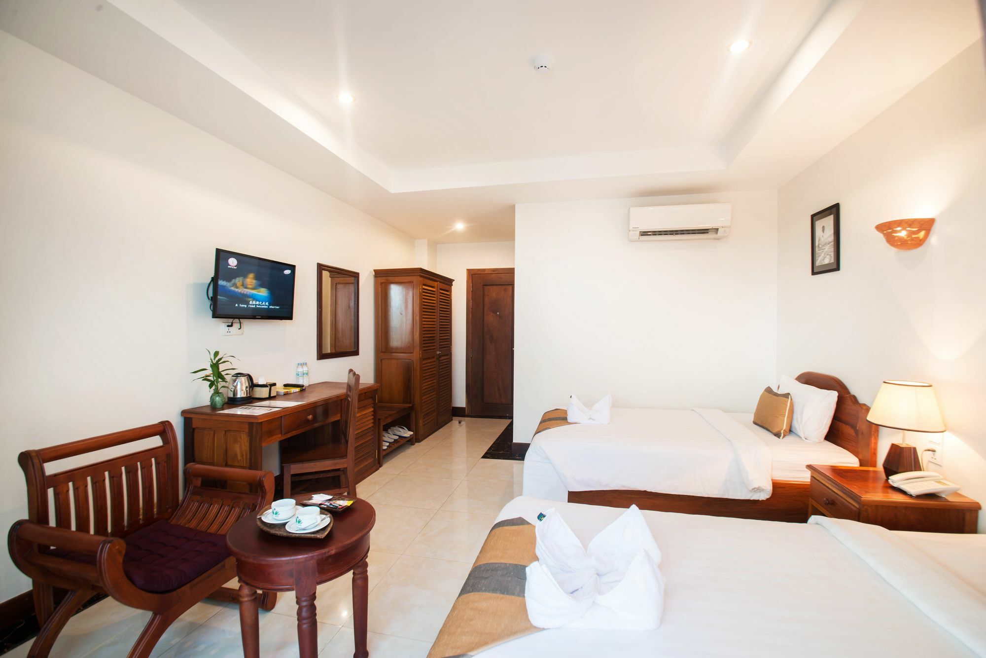 Khách sạn Relax 3*